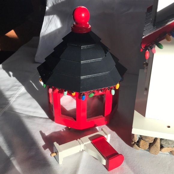 LLBean Lighthouse Advent Calendar - Picture 6 of 6